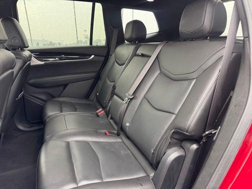 2023 Cadillac XT6 Premium Luxury AWD