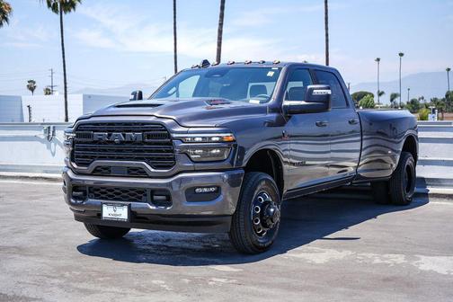 Granite Crystal Metallic Clearcoat 2026 RAM 3500 Laramie Crew Cab 4x4 8' Box