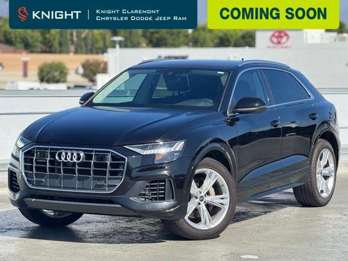 2023 Audi Q8 55 Premium
