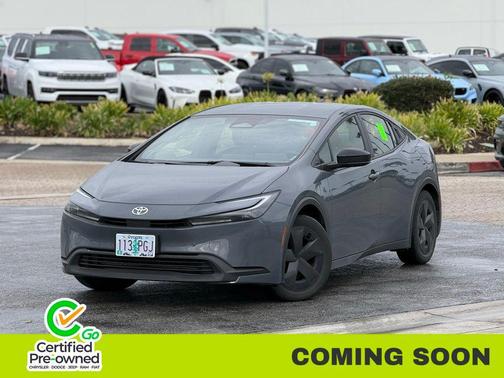 2024 Toyota Prius LE