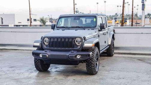 2025 Jeep Gladiator Willys