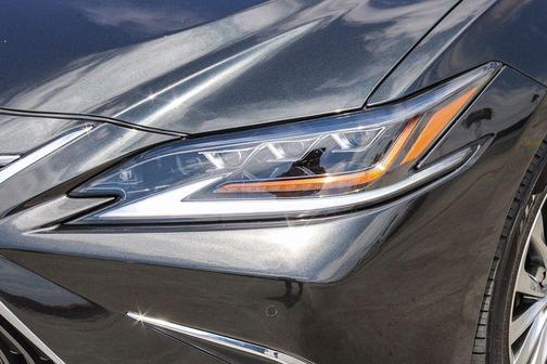 Caviar 2021 Lexus ES 300h Luxury