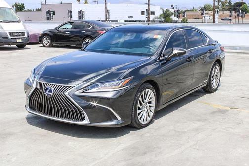 Caviar 2021 Lexus ES 300h Luxury