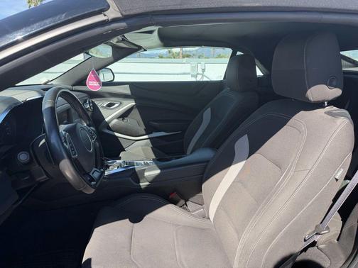 2022 Chevrolet Camaro 1LT