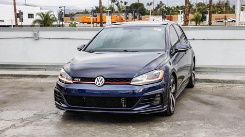 2018 Volkswagen Golf GTI 2.0T S 4-Door