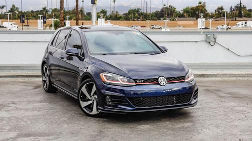 2018 Volkswagen Golf GTI 2.0T S 4-Door