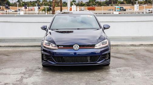 2018 Volkswagen Golf GTI 2.0T S 4-Door