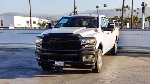 2024 RAM 2500 Tradesman Crew Cab 4x2 8' Box