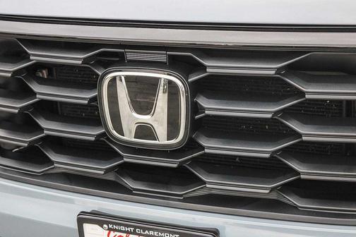 Sonic Gray Pearl 2025 Honda Pilot Sport