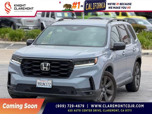 Sonic Gray Pearl 2025 Honda Pilot Sport