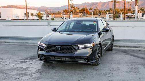 2025 Honda Accord Sport SE 1.5T