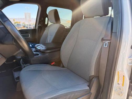2023 RAM 2500 Big Horn Crew Cab 4x4 6'4' Box