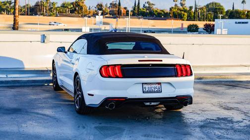 2020 Ford Mustang EcoBoost Premium