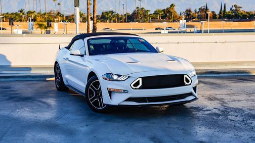 2020 Ford Mustang EcoBoost Premium