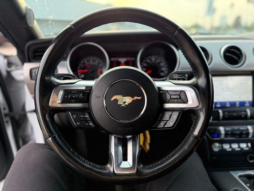 2020 Ford Mustang EcoBoost Premium