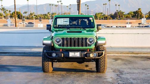 2025 Jeep Gladiator Mojave X
