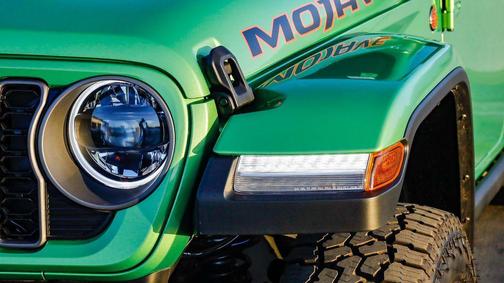 2025 Jeep Gladiator Mojave X