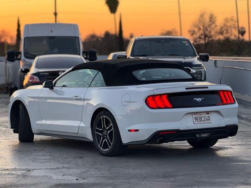 2023 Ford Mustang EcoBoost Premium