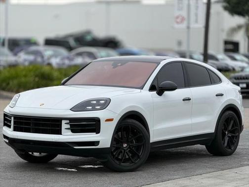 2024 Porsche Cayenne Base