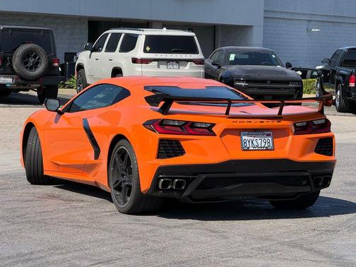 Amplify Orange Tintcoat 2023 Chevrolet Corvette Stingray w/1LT