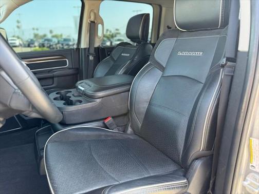 2024 RAM 2500 Laramie Crew Cab 4x4 6'4' Box