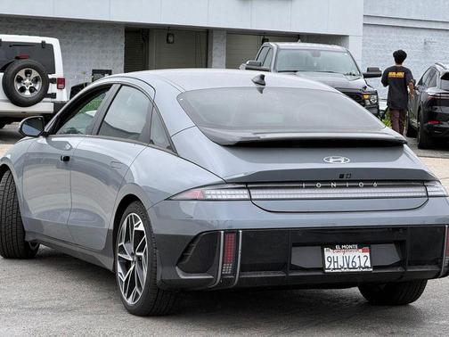 Transmission Blue 2023 Hyundai IONIQ 6 SEL