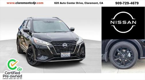 2023 Nissan Kicks SR