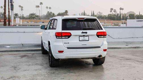 2021 Jeep Grand Cherokee Laredo