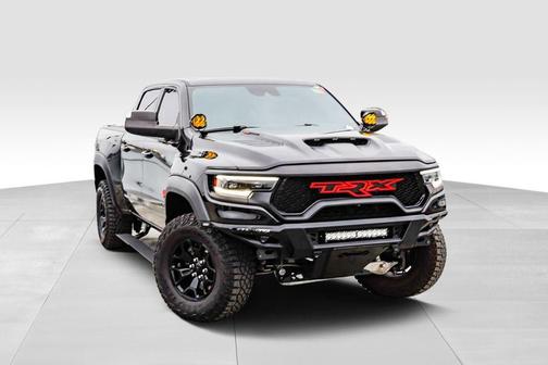 Diamond Black Crystal Pearlcoat 2023 RAM 1500 TRX
