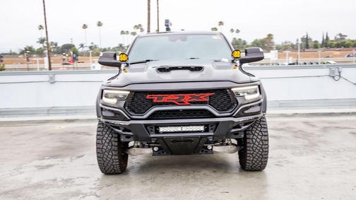 Diamond Black Crystal Pearlcoat 2023 RAM 1500 TRX