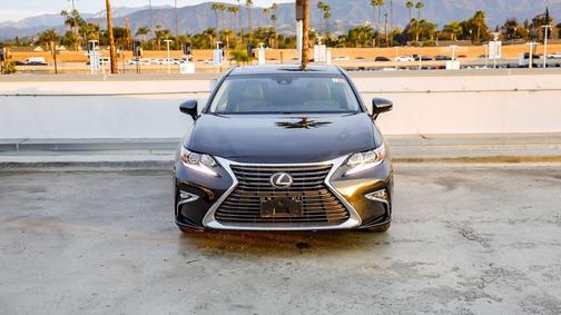 2018 Lexus ES 350 Base