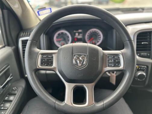 2024 RAM 1500 Classic SLT