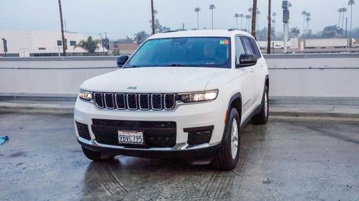 2022 Jeep Grand Cherokee L Laredo