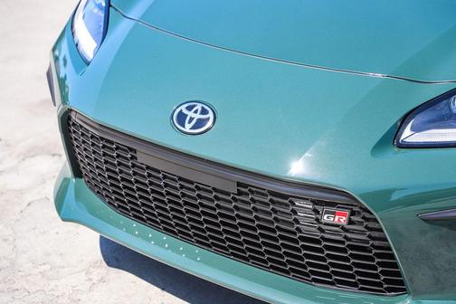 2025 Toyota GR86 Base