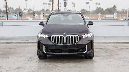 Black Sapphire Metallic 2024 BMW X5 xDrive40i