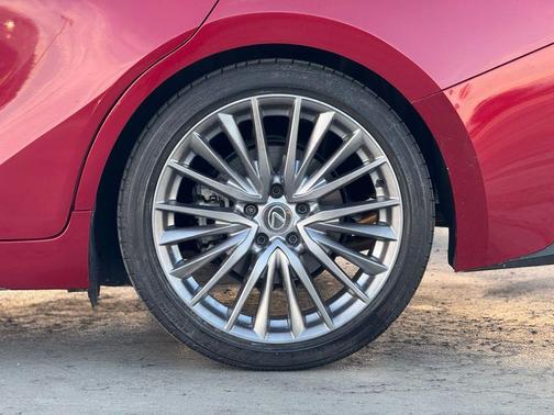 2023 Lexus IS 300 Base