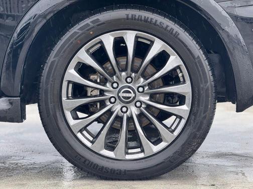 2023 Nissan Armada Platinum 2WD