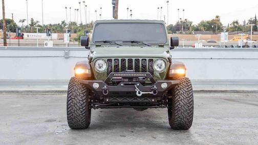 2023 Jeep Gladiator Sport
