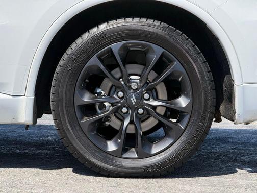 White Knuckle Clearcoat 2021 Dodge Durango R/T AWD