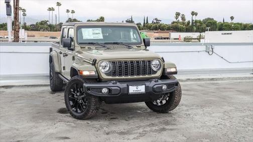 2025 Jeep Gladiator Nighthawk