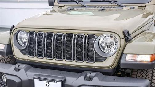 2025 Jeep Gladiator Nighthawk