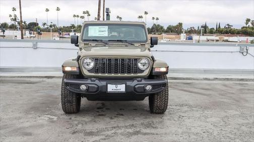 2025 Jeep Gladiator Nighthawk