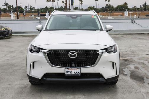 Rhodium White Premium 2026 Mazda CX-90 3.3 Turbo Preferred