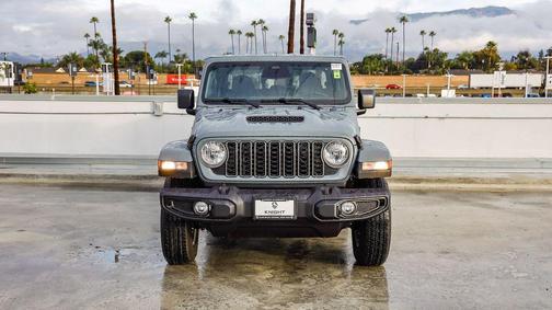 2026 Jeep Gladiator Sport S