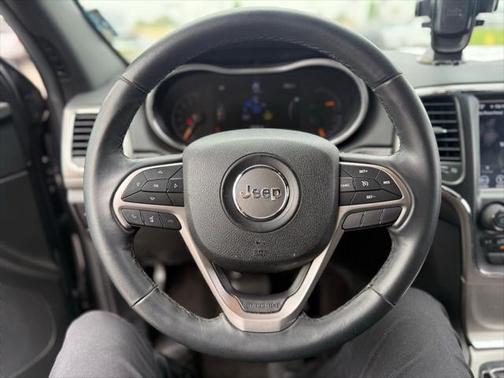 2018 Jeep Grand Cherokee Laredo E