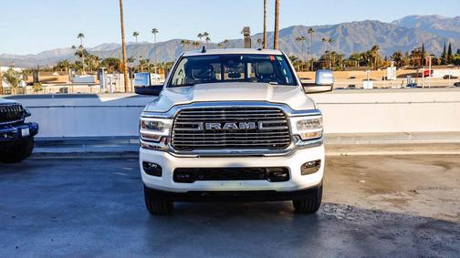 2024 RAM 2500 Laramie Crew Cab 4x4 6'4' Box