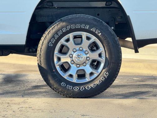 2024 RAM 2500 Laramie Crew Cab 4x4 6'4' Box