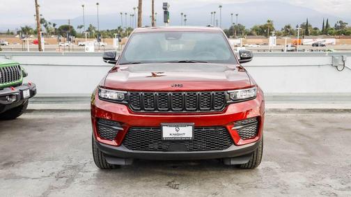 2025 Jeep Grand Cherokee Altitude