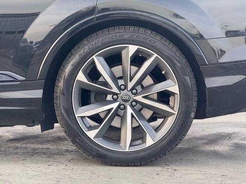 2023 Audi SQ7 4.0T Prestige