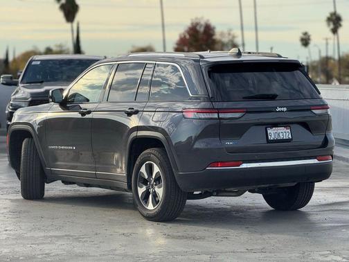 2023 Jeep Grand Cherokee 4xe Base